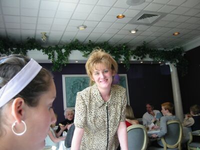 20-Holly_Cindy.jpg