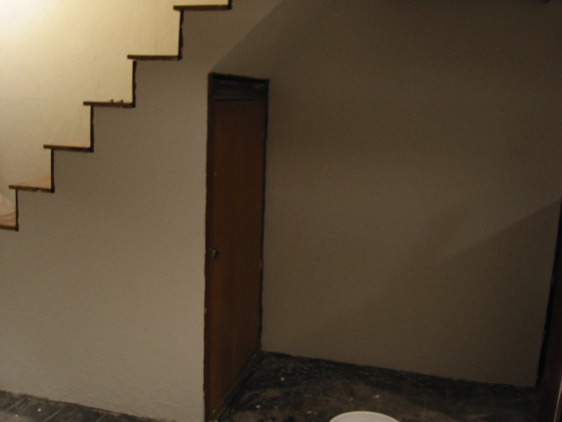 100-0025_STB.jpg